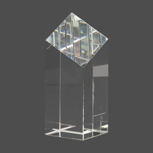 6" Crystal Diamond Top Pillar