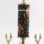 Wood Single Column Horseshoe With 2 Eagles Trophy 1