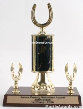 Black Single Column Horseshoe With 2 Eagles Trophy